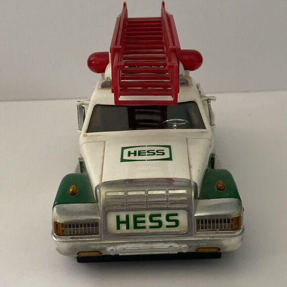 Vintage 1994 Hess Toy Rescue Truck with Sounds and Lights - Picture 5 of 10